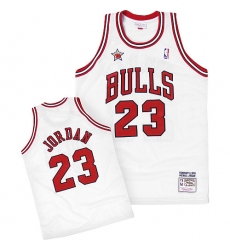 Men's Mitchell and Ness Chicago Bulls #23 Michael Jordan Authentic White 1998 Throwback NBA Jersey